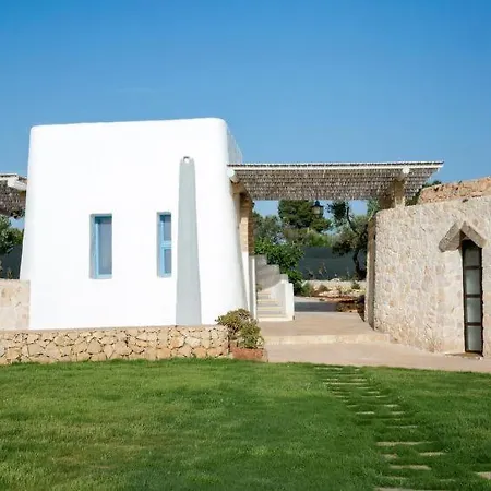 Sleeps 11 Pool Air Con Wifi * Torre Suda