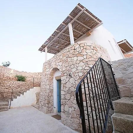 Sleeps 11 Pool Air Con Wifi * Torre Suda