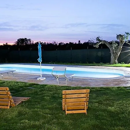 Σπίτι διακοπών Sleeps 11 Pool Air Con Wifi